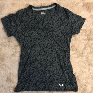 UnderArmour Heatgear Women’s Size Medium WorkoutTop.